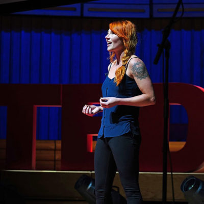 Lizzy Hodcroft, Discova